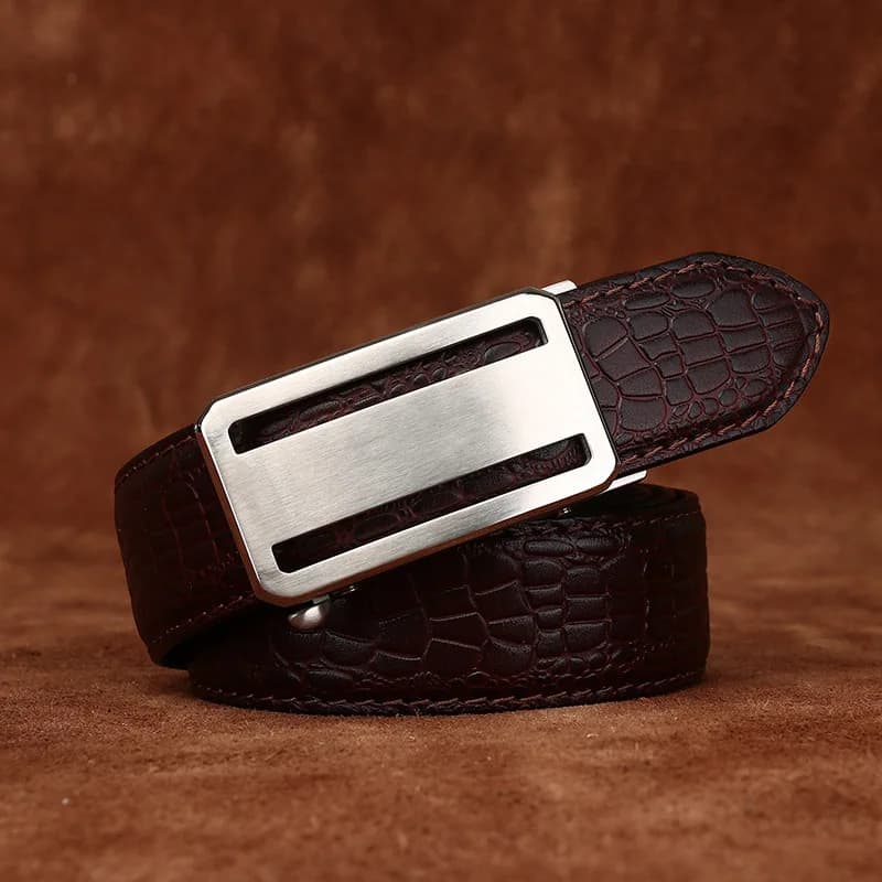 Cintura da uomo in acciaio inossidabile con fibbia automatica in pelle di coccodrillo da 3,4 cm Cintura per pantaloni da lavoro in vera pelle di vacchetta con strato superiore