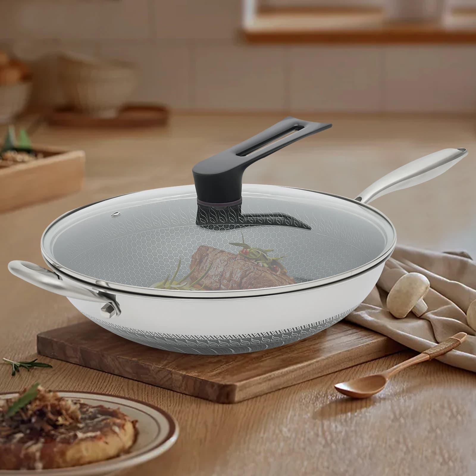 13.4 inch 316 stainless steel honeycomb non-stick pan with uniformly heated cover, scratch resistant and thickened