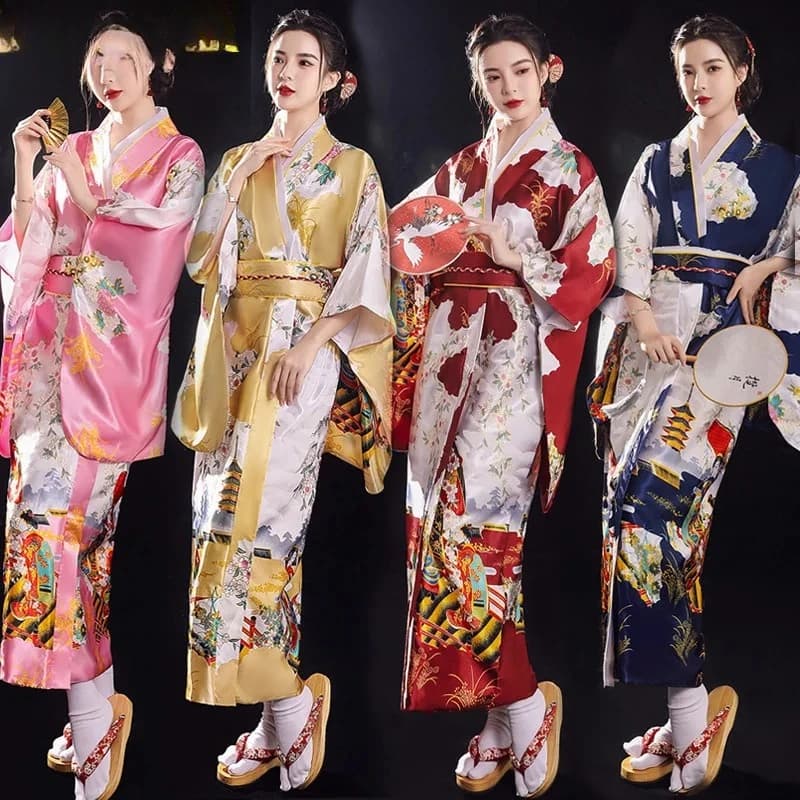 Abito accappatoio oversize in seta da donna Kimono tradizionale giapponese Pigiama floreale con stampa popolare