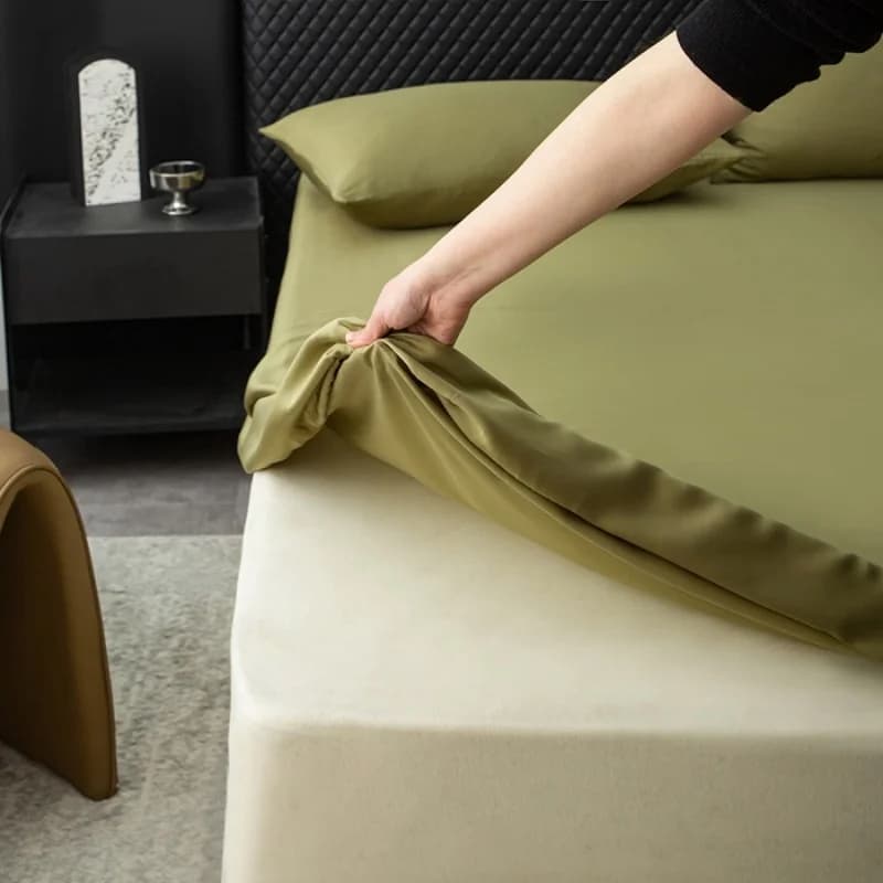 1pc Natural Lyocell Fitted Sheet Green Summer Cooling Mattress Cover with Deep Pocket 360 Around Band Queen Bed Sheets 180*200
