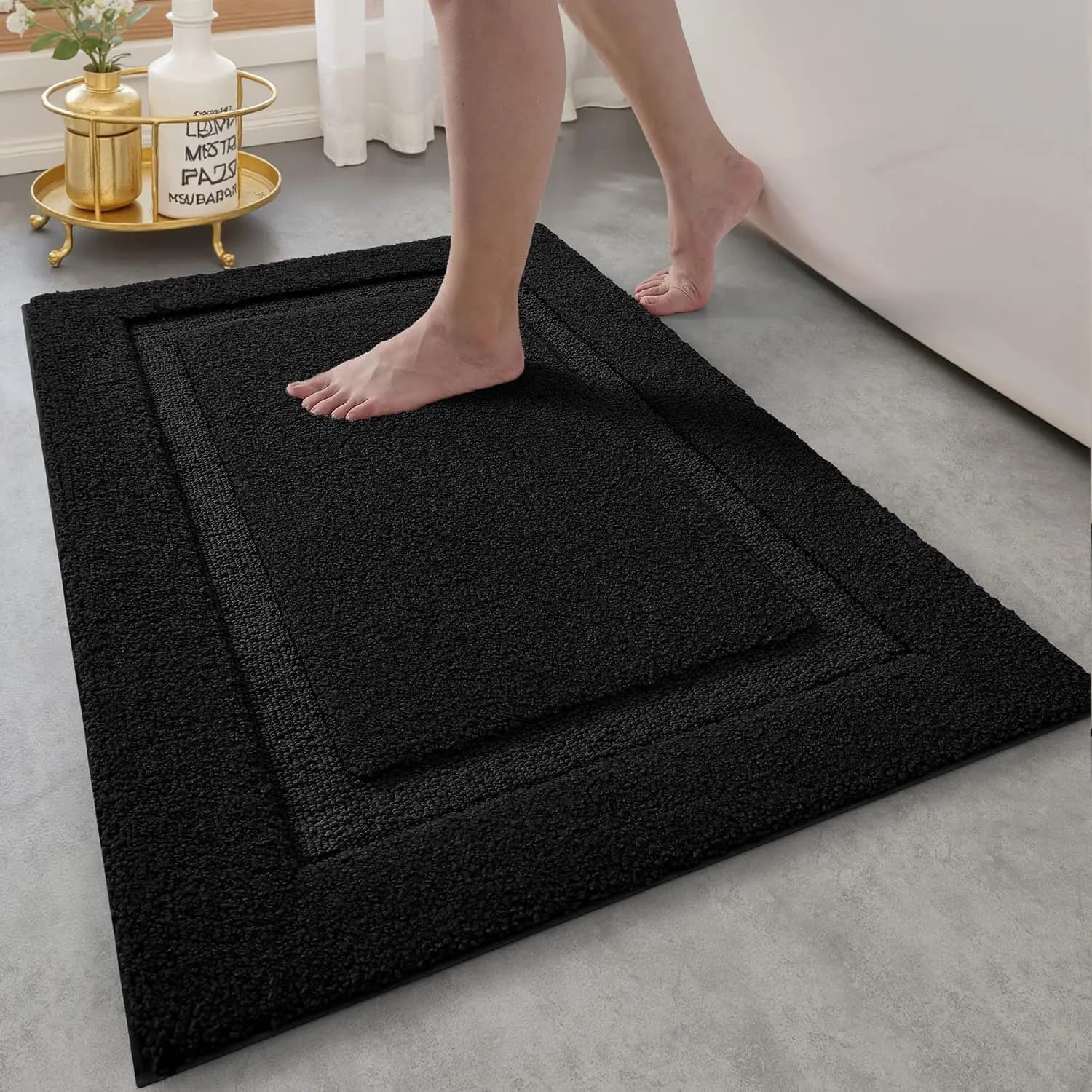 Tappetini da Bagno Ultra Morbidi Antiscivolo con Base in Gomma, Assorbenti e Lavabili, Asciugatura Rapida, Microfibra Premium Migliorata