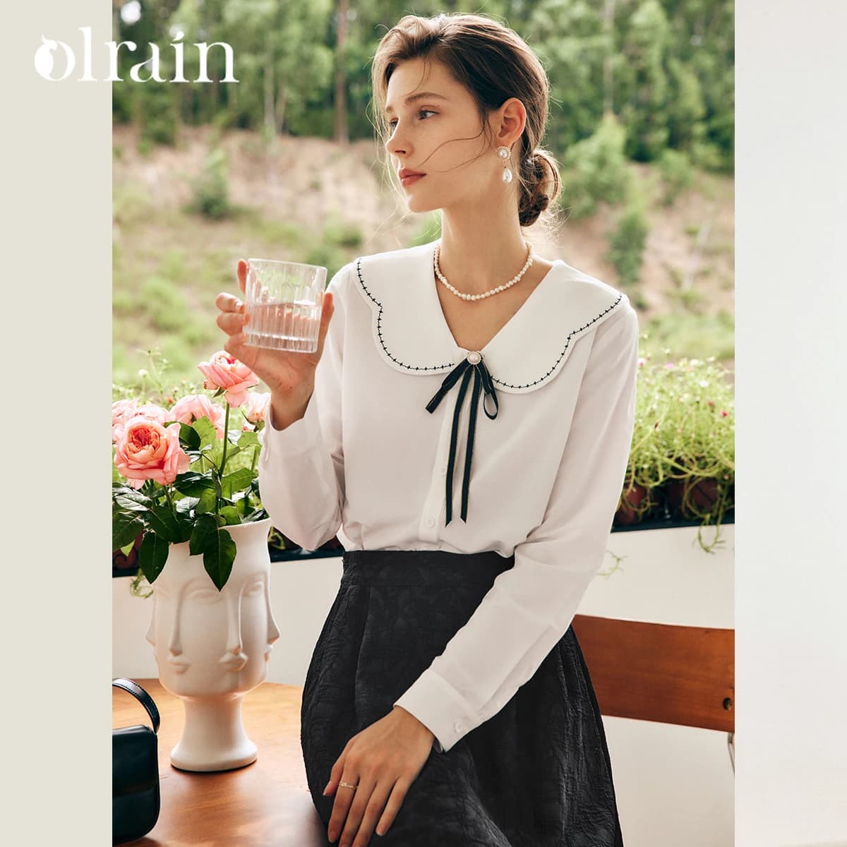 OLrain Elegant White Shirts Women 2026 Autumn Casual Simple Blouses Pearl Bow Tie Long Sleeve Tops Office Ladies O22QX63108