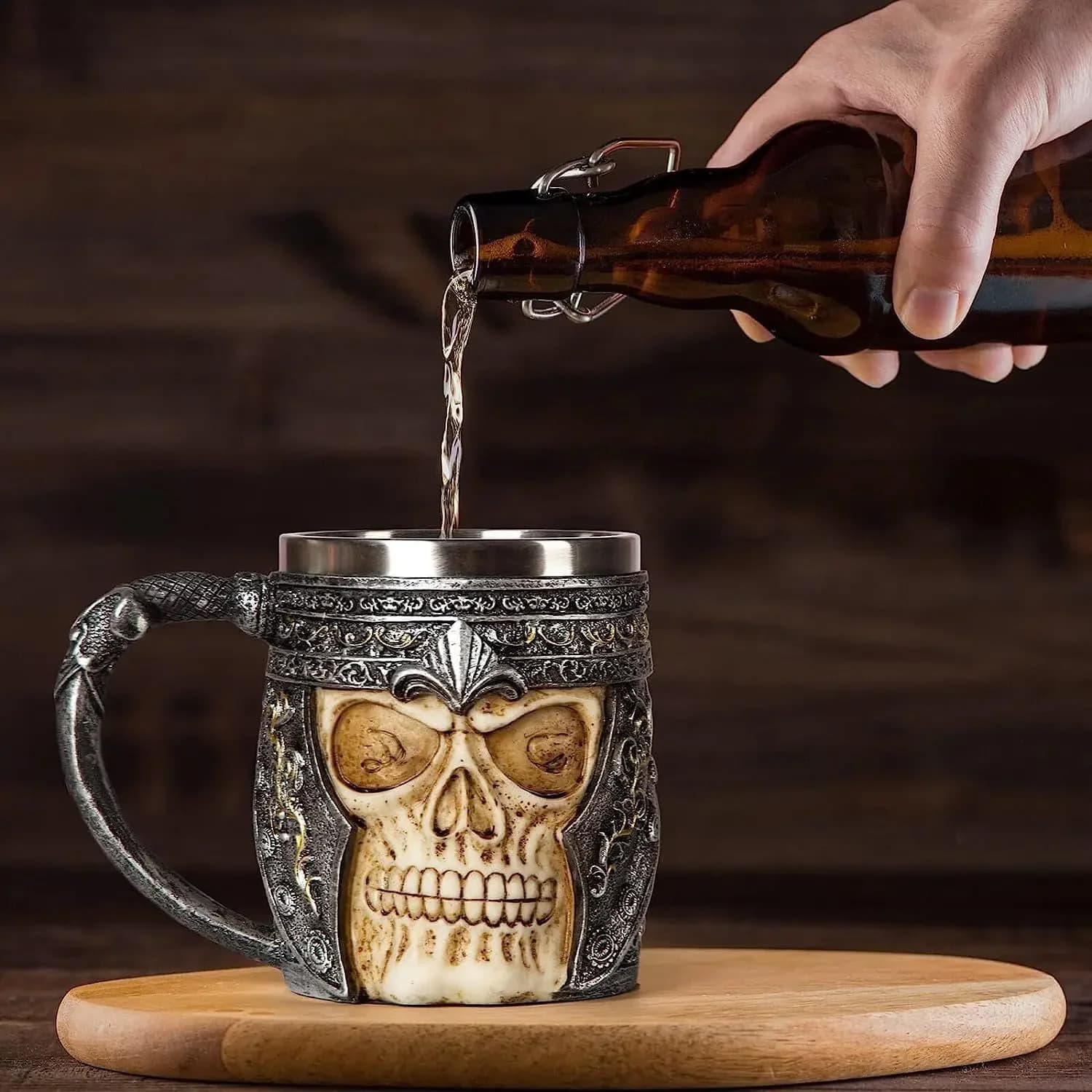 Tazza Gotica a Forma di Teschio, Accessori da Bar, Tazza in Resina 3D, Tazza in Acciaio Inox e Resina, Bicchiere per Birra Stile Vichingo, Decorazione per la Casa