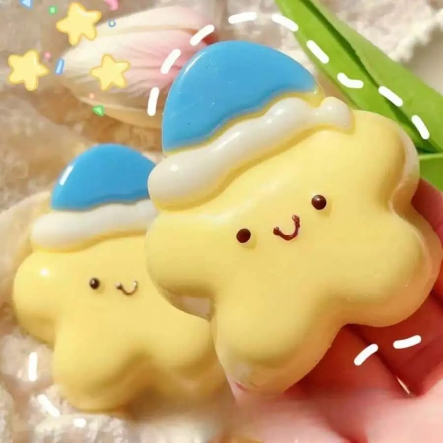 Simpatico Giocattolo Squishy a Forma di Cappello con Stella, Antistress a Lenta Risposta, Fidget Kawaii per Bambini e Ragazze