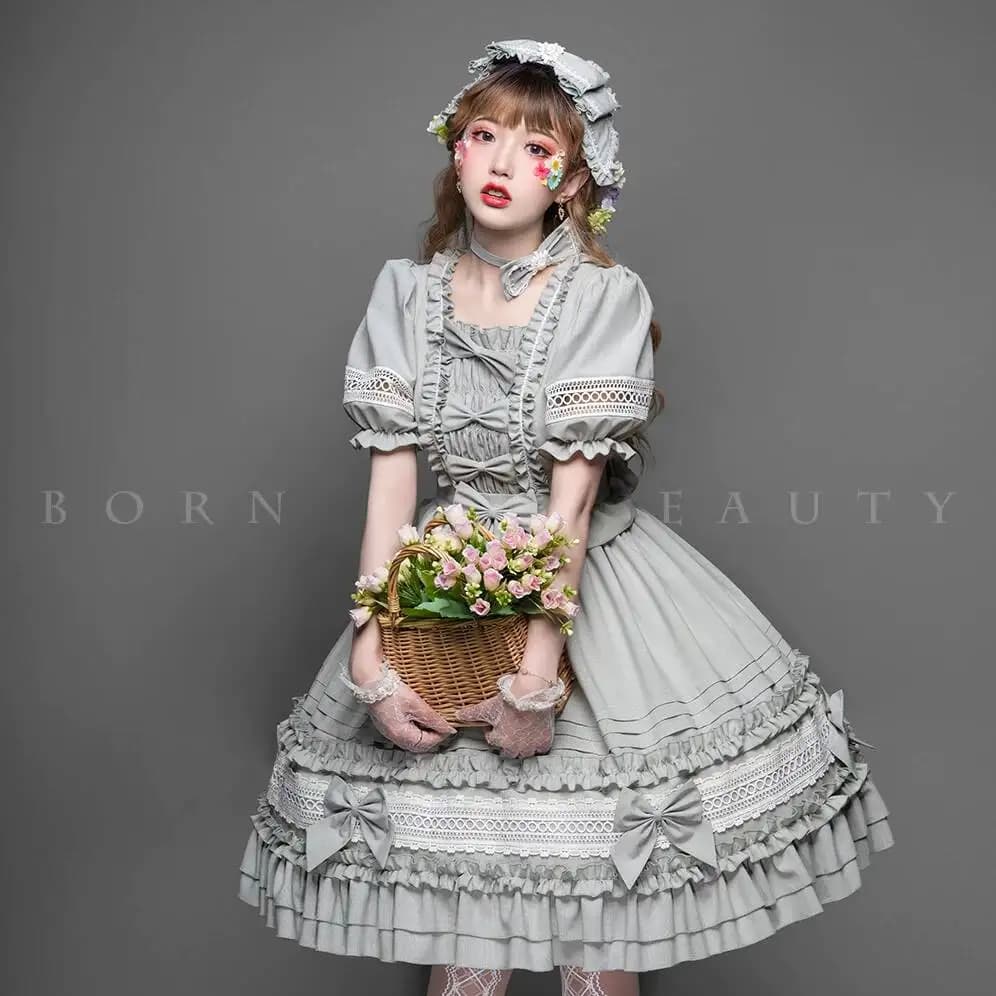 Abito Sweet Lolita OP grigio con maniche a sbuffo, pizzo, fiocco e volant, stile vittoriano classico, abiti Lolita giapponesi Harajuku Kawaii, costume da festa