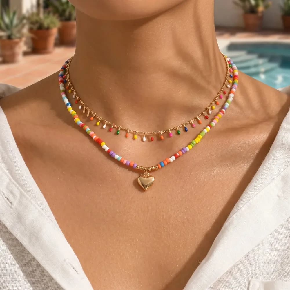 Layered Rainbow Glass Beads Choker Necklace for Women Heart Pendant Boho Beach Adjustable Summer Fashion Jewelry