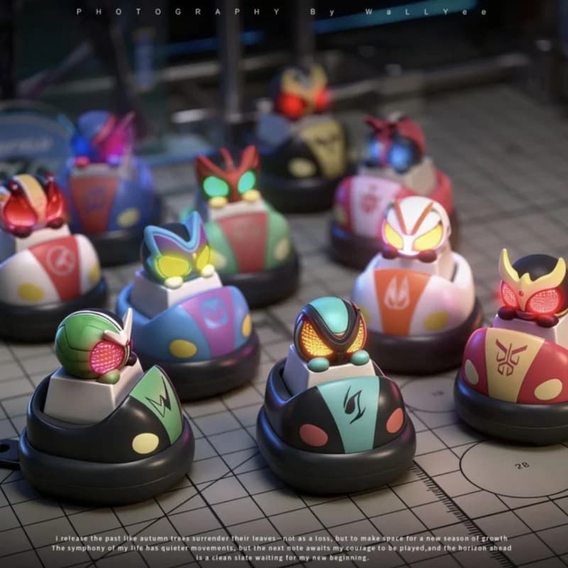 Nuovi Keycaps Kamen Rider Blind Box Pressabili per Tastiera Meccanica, Ornamento da Scrivania, Ciondolo per Borsa, Giocattoli da Collezione per Ragazzi, Regali