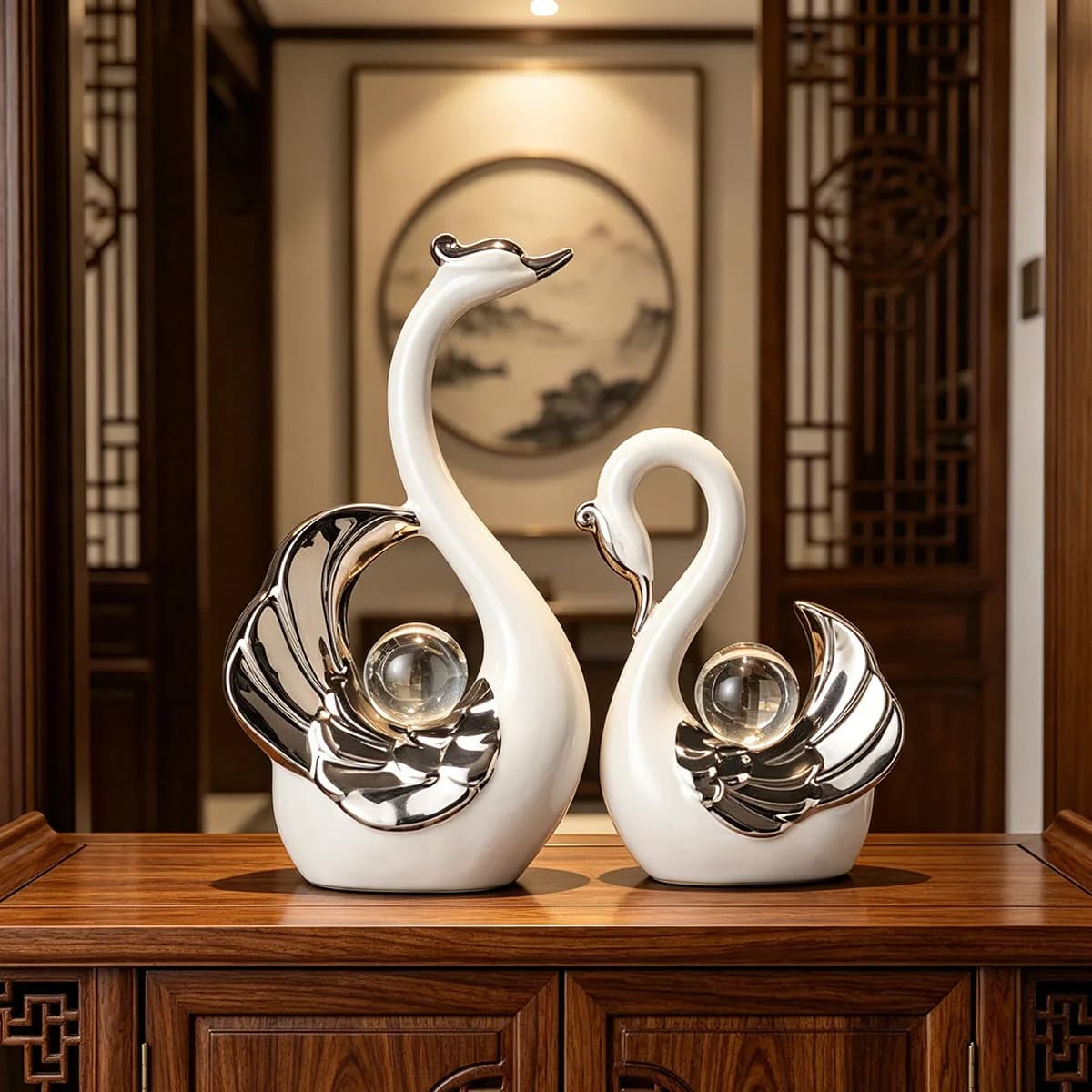 Ornamento in Ceramica a Forma di Coppia di Cigni con Sfere di Cristallo - Decorazione di Lusso per Soggiorno, Ingresso, Mobile TV, Hotel, Matrimoni e Festival