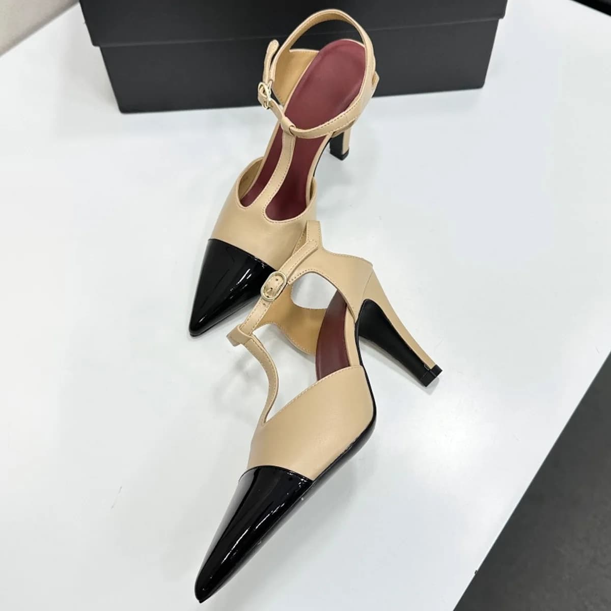 2026 Women's Two-Tone Cap Toe T-Strap Slingback Stiletto Pumps, Retro Slip-On Heels for Date & Evening Outings YYT26060103