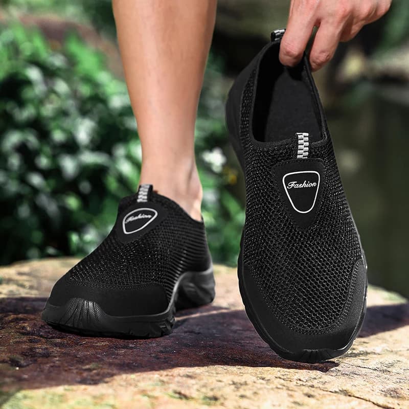 ummer Mesh Casual Shoes Men Trainers Lightweight Running Shoes Man Slip-on Shoes Comfortable Breathable Men's Sports Sneakers