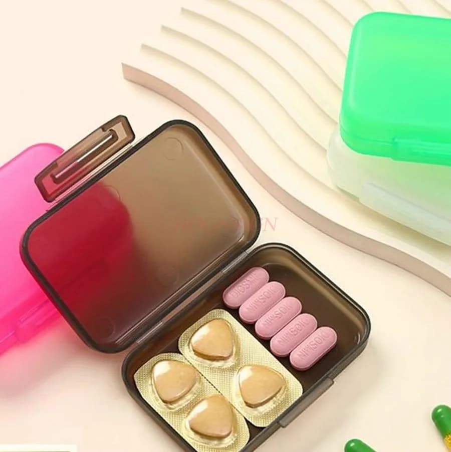 Daily Organizer for 1 piece pills to contain medicines, vitamins, fish oil supplement, cute wallet for transparent plastic coin pocket
