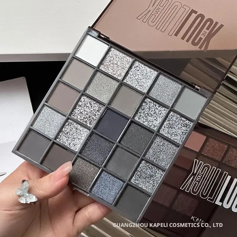 Palette Ombretti 25 Colori Nero Grigio Smokey, Ombretto Opaco Nero Bianco Grigio Argento Smoky, Trucco Occhi Nero Stile Gotico