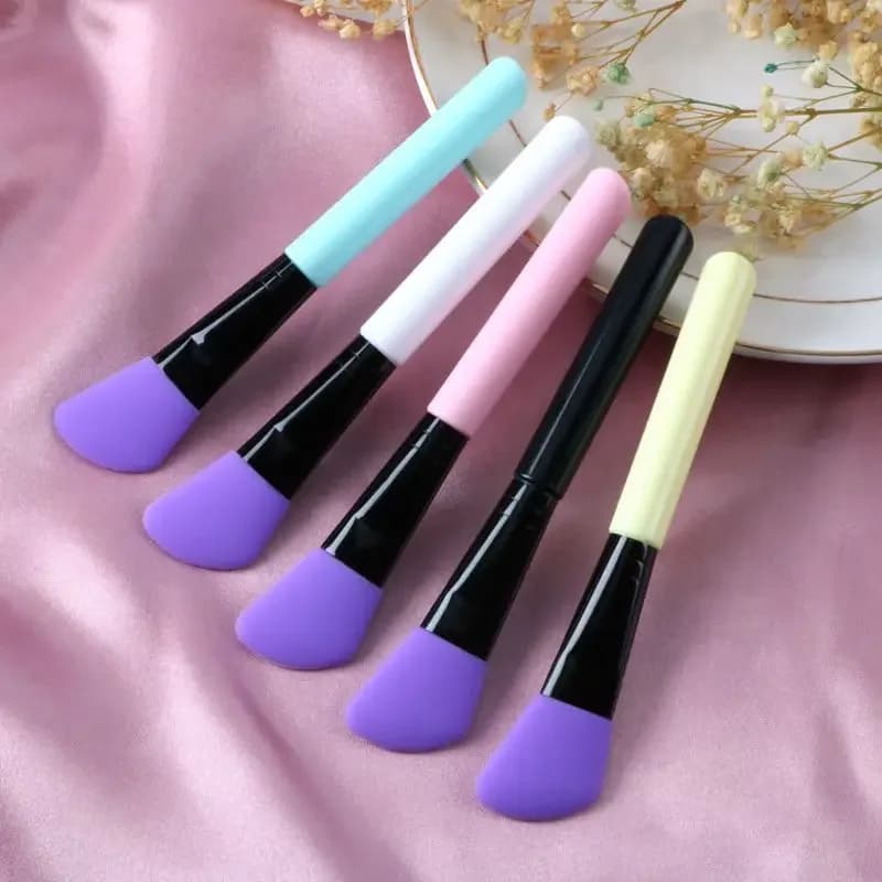 1Pc Spazzola per maschera di fango facciale in silicone Salone di casa Maschera per il viso in silicone Spazzola per miscelazione per la cura della pelle del viso Maschera morbida Strumenti di bellezza