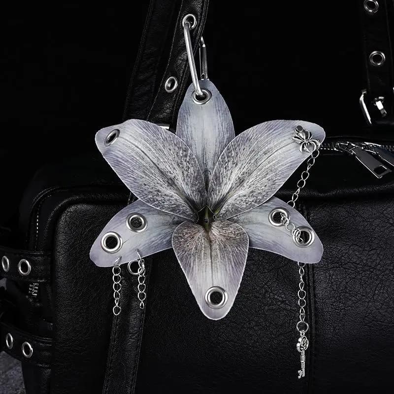 1 Piece Creative Lily Simulation Flower Keychain Pendant Backpack Decoration Accessories Gifts