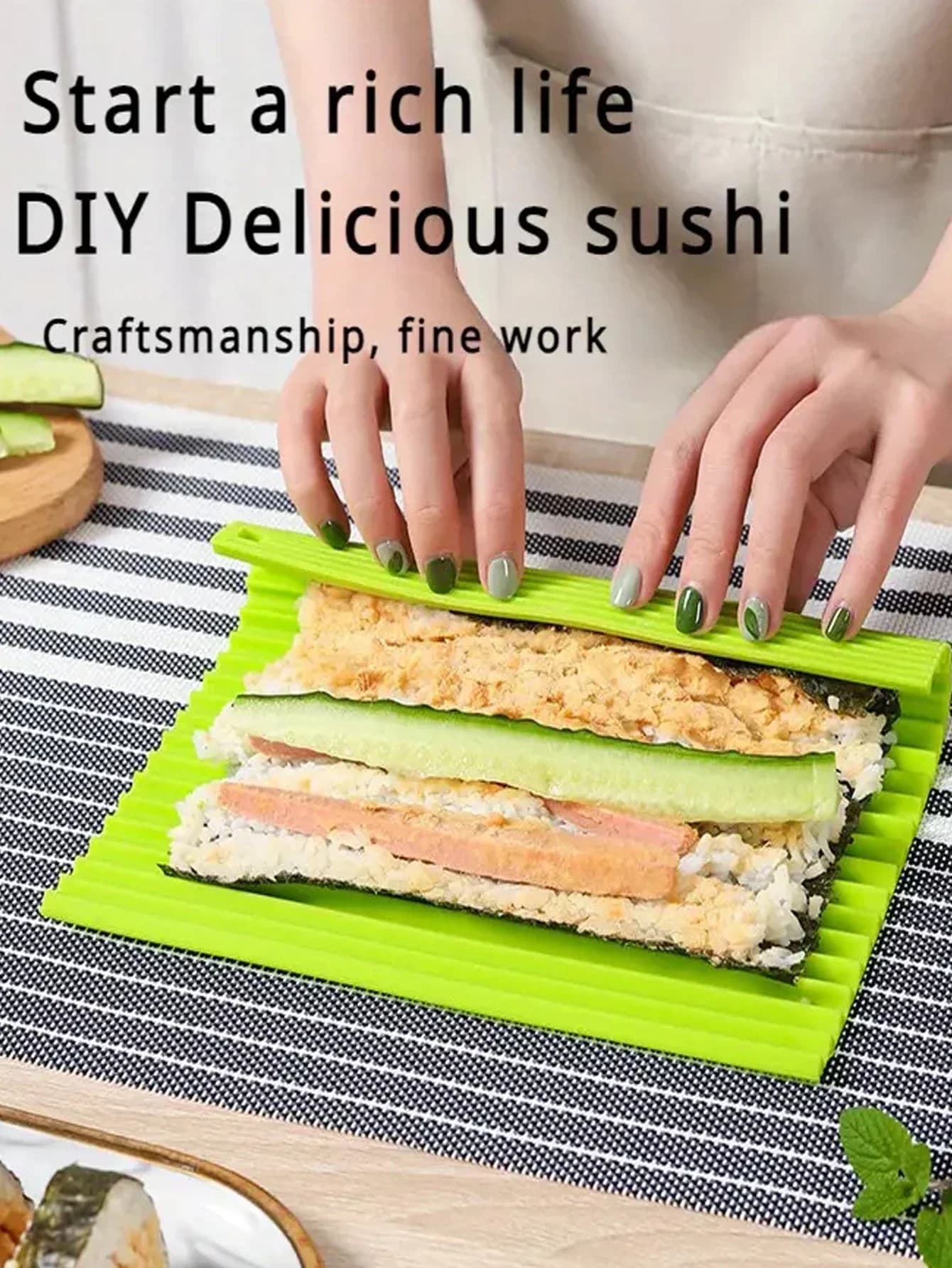 1 pc. Sushi Preparing Tool, Sushi Mat, Algae Rolling Machine, Rice And Vegetables, Small DIY Sushi Tool for Home, Restaurant, Party, Kitchen
