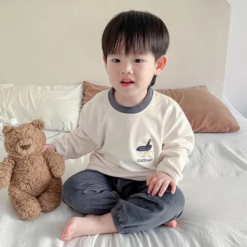 Pigiama per bambini Morbido pigiama Set Bambino Autunno Inverno Coral Fleece Caldo Homewear Bambini Girocollo Pullover Pigiama carino per ragazzi Casa