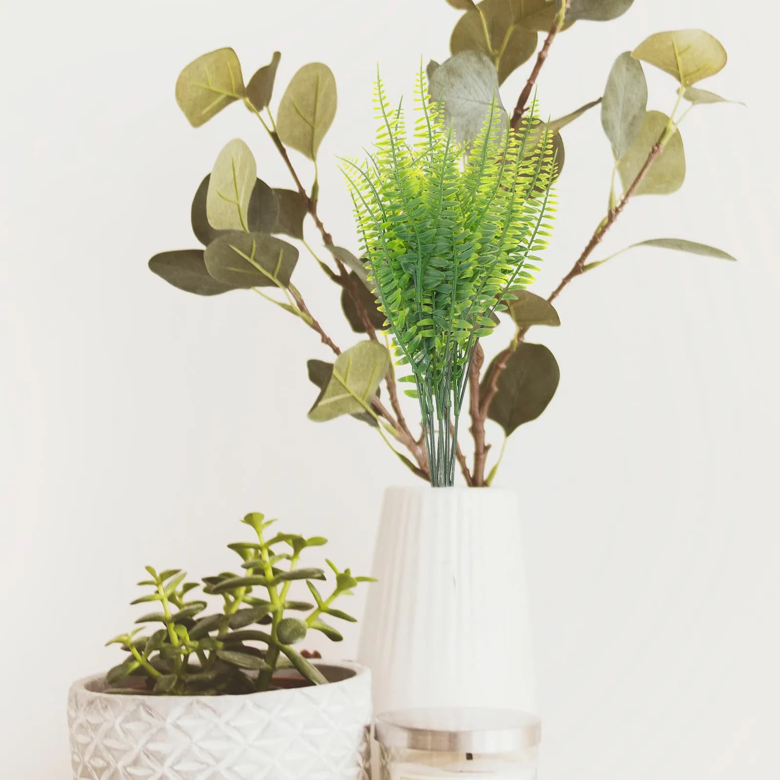4Pcs Simulation Plant with Stem Artificial Plant Stems Lifelike Decorative Faux Plants Indoor Home Bedroom Office Decor Vivid