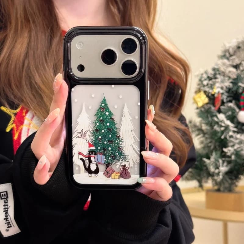 Christmas Tree Black Cats Pattern Mobile Phone Case for iPhone Series 17, 16, 15, 14, 13, Pro, Promax, Shockproof