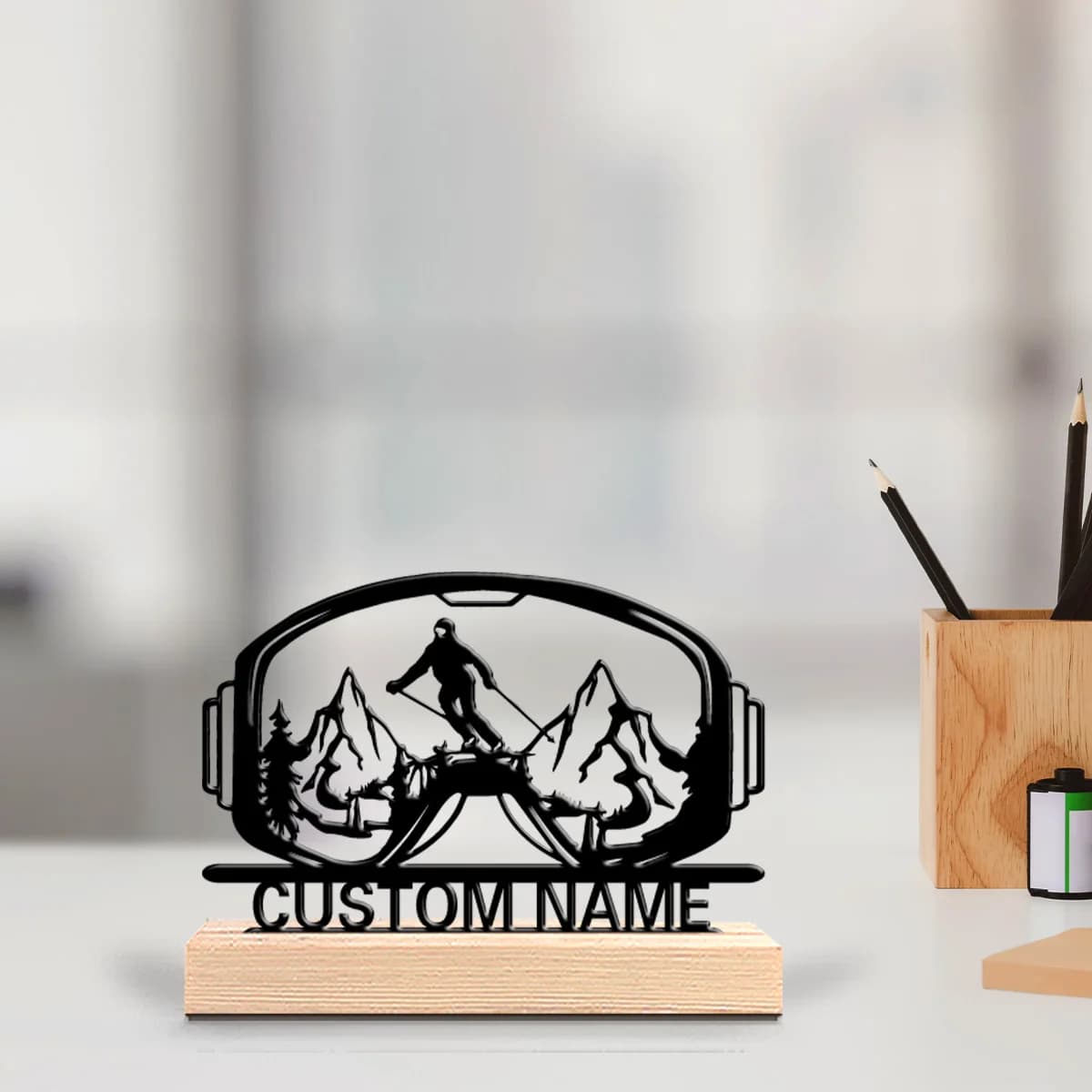 1pc Divertenti occhiali da sci personalizzati personalizzati da sci Statue in metallo con base in legno perfetti per camere da letto compleanni regali di Natale