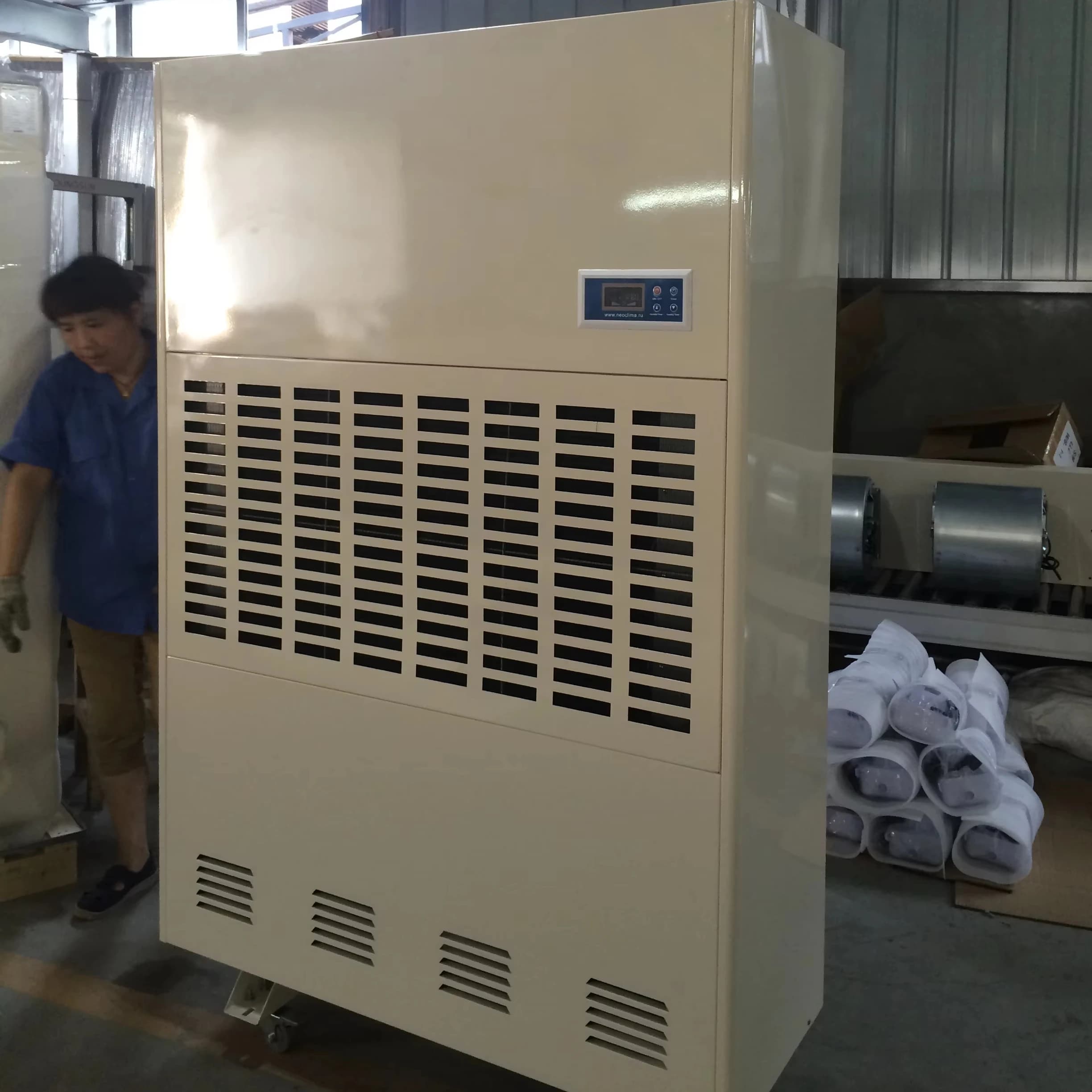 Dispositivi Deumidificatori Industriali Intelligenti in Acciaio Inox per Armadietti