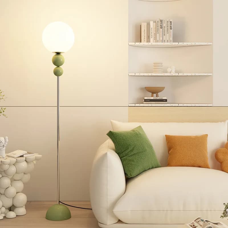 Lampada da terra in stile crema fresca e alla moda adatta per soggiorno, divano, camera da letto, comodino, lampada da scrivania verticale creativa