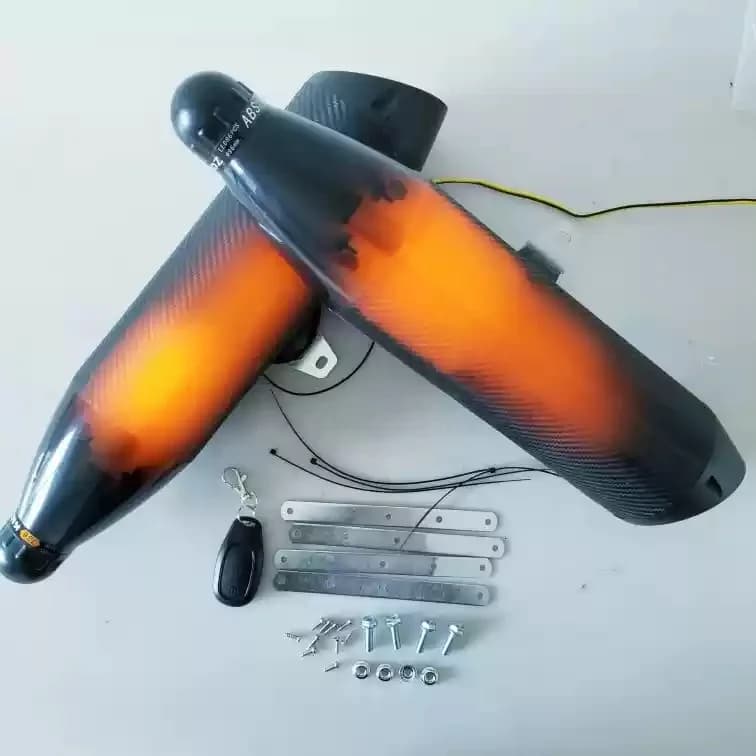Subwoofer flame exhaust pipe mounted on modified car with simulated sound for 12V motion with Bluetooth LED speaker
