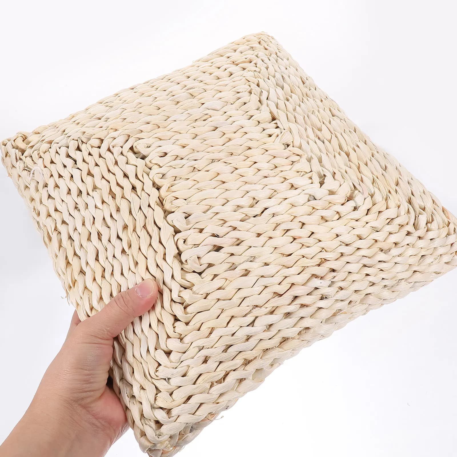 Japanese Style Thickened Woven Seat Cushion Handwoven Natural Fiber Floor Mat for Bedroom Dining Room Office Meditation