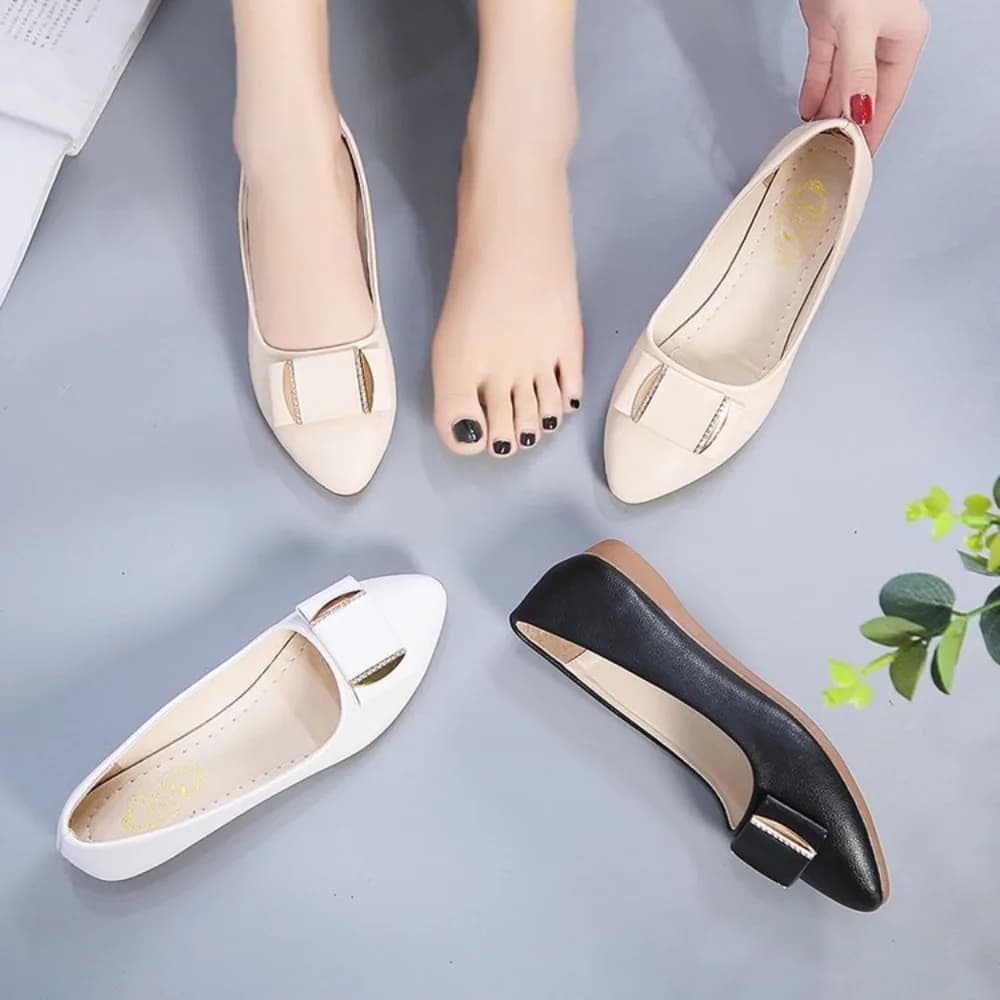 Women Trend Casual Lightweight Office Dress Shoes Flat Women Baotou Slip on Comfortable Elegant Office Loafers Shoes for Women