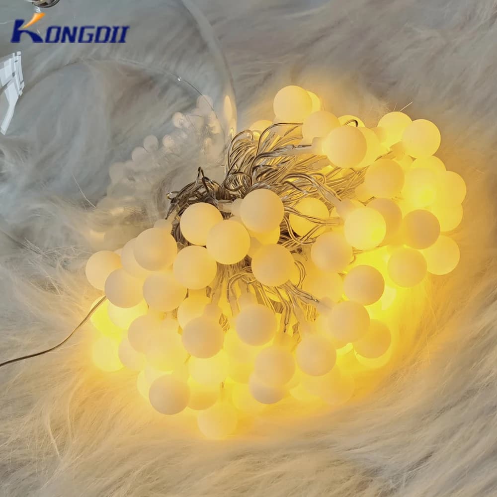 Luci a corda a LED a sfera da 13 m Luci a catena a sfera per esterni Lampade a ghirlanda Lampadina Lucine per feste Casa Matrimonio Giardino Decorazioni natalizie