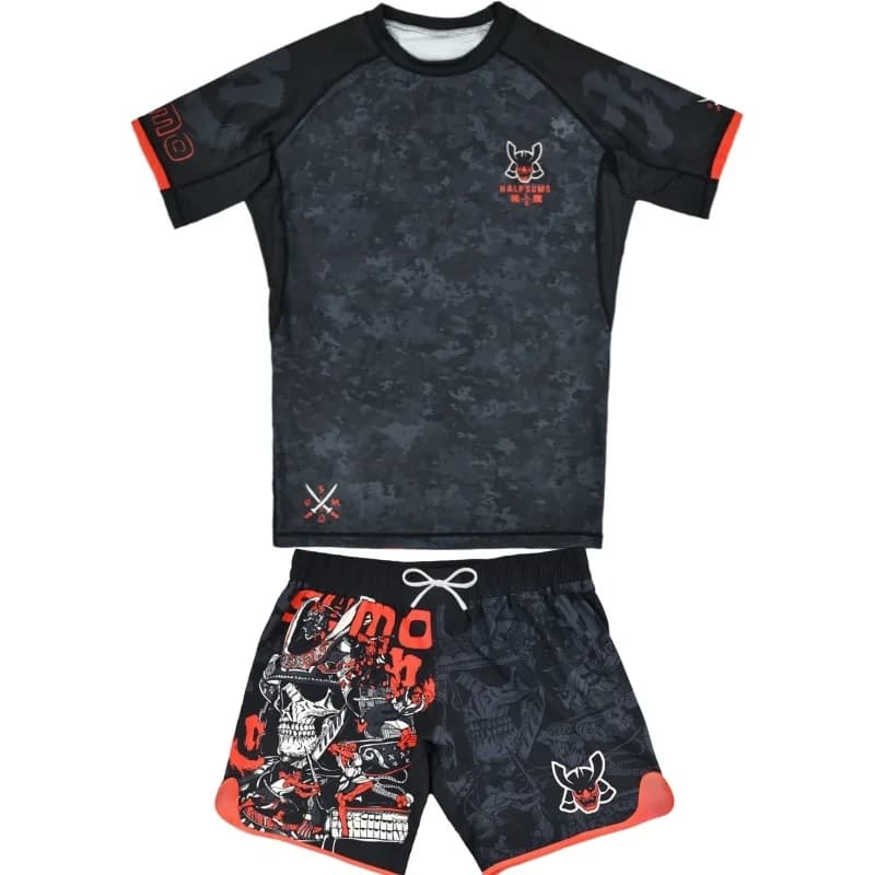 Nuova Tuta da Combattimento Stile Street 2026 con Stampa Guerriero Oscuro, Completo Anti-Abrasione per Allenamento, Maniche Corte + Pantaloncini, Unisex