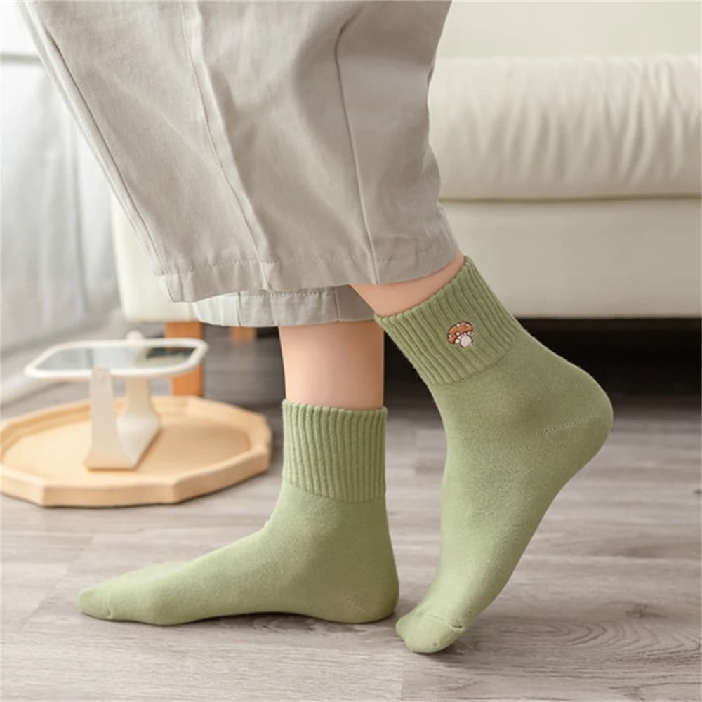 New Women's Embroidery Cute Cartoon Mushroom Socks Unisex Funny Christmas Gift Sokken High Quality Dropship