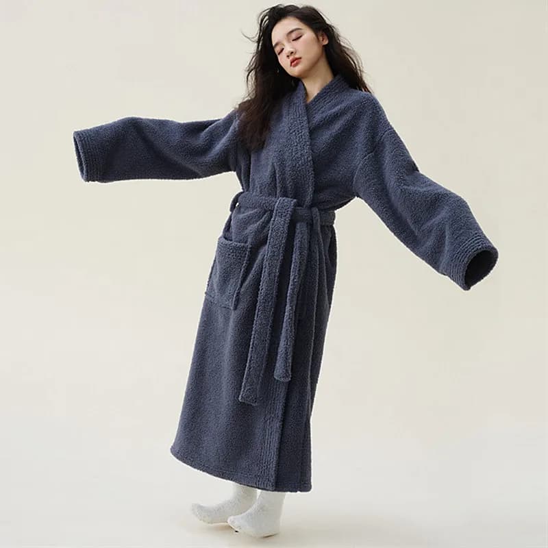 New Velvet Coral Of Nightwear Hot Vestes Autumn And Winter Adding Vestals For Women Bathrobe Hot In Home Shots