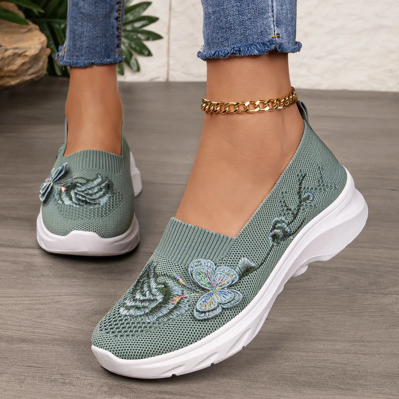 Mocassini casual da donna slip-on traspiranti, morbidi e leggeri, con ricamo floreale, in mesh, comodi per tutti i giorni, scarpe estive