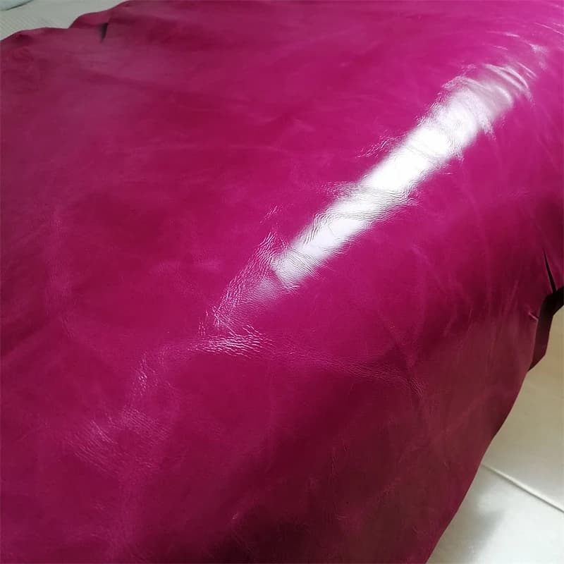 0.7/0.8mm Fuchsia Oil-Wax Goatskin, Top-Grain Leather, Genuine Leather Material, Full Sheet, Ideal for DIY Wallets & Shoes