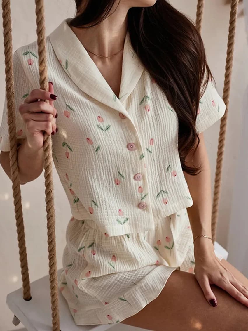 Marthaqiqi Cotton Ladies Nightwear Set Turn-Down Collar Pajamas Crop Top Sleepwear Short Sleeve Sleepwear Shorts Nightgowns Suit