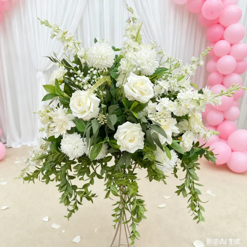 Green Plants Artificial Flowers Wedding Decoration Street Lead Flower Ball Centerpiece Decoration for Events Arrangement Floral