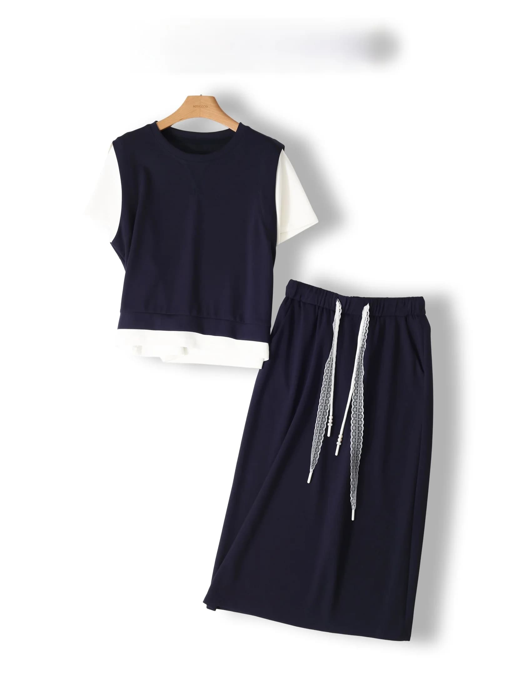 Fashionable Loose Women's Two-Piece Set with Top And Skirt Concealing Flattering High Waist Design Summer Casual Wear