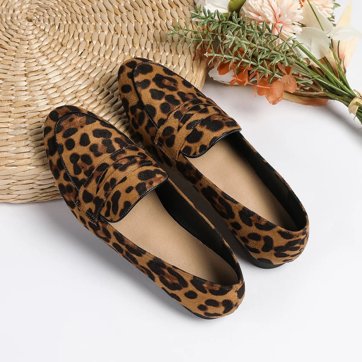 Mocassini da Donna con Stampa Leopardata e Floreale, Scarpe Casual a Punta, Nuove Calzature Comode da Passeggio per Donna