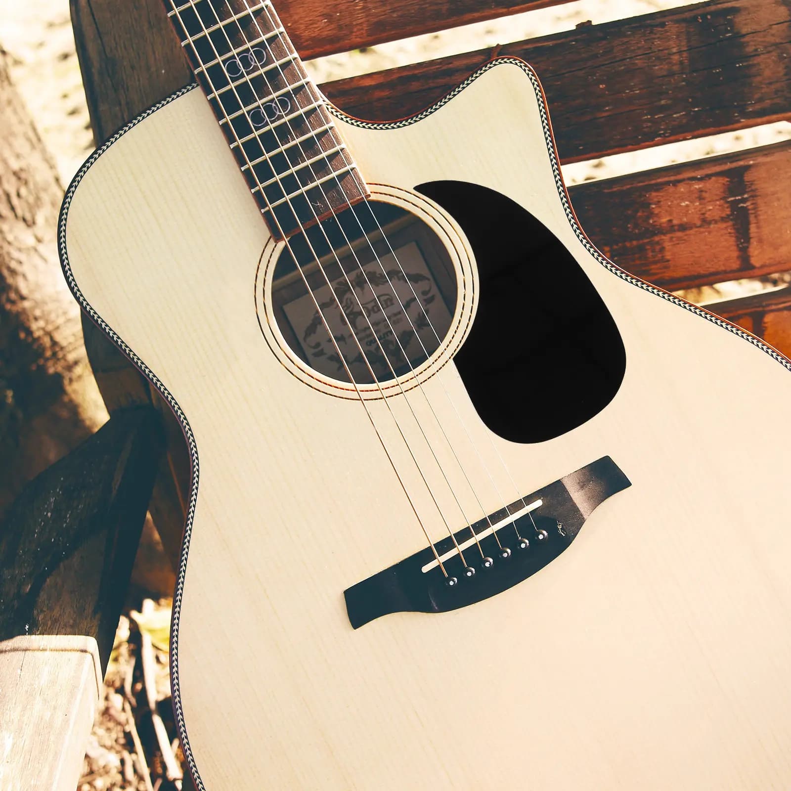 Battipenna per Chitarra Acustica a Goccia Nera in Celluloide, Protezione Facile da Applicare con Adesivo, 689x34 Pollici