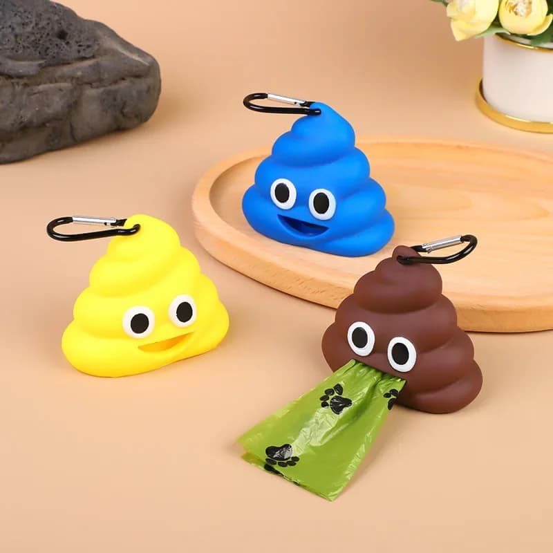 Dispenser Creativo a Forma di Cacca per Sacchetti Igenici per Animali Domestici, Porta Sacchetti Portatile con Clip per Passeggiate e Viaggi con il Cane