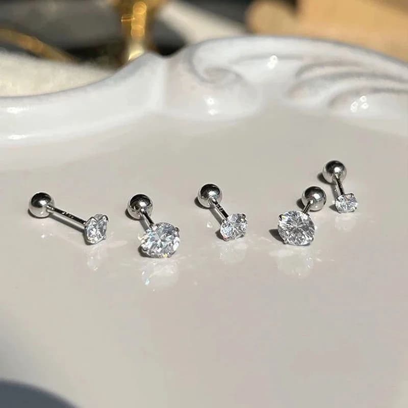 Orecchini a Perno in Moissanite Scintillante 4mm 5mm 6.5mm per Donne e Uomini, Placcati in Argento 925 e Oro Giallo con Chiusura a Vite