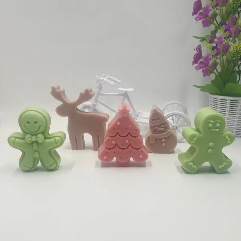 Christmas Gingerbread Man Elk Silicone Candle Mold, DIY Gypsum Crafts Resin Cement Casting Mould Soap Making Holiday Gifts