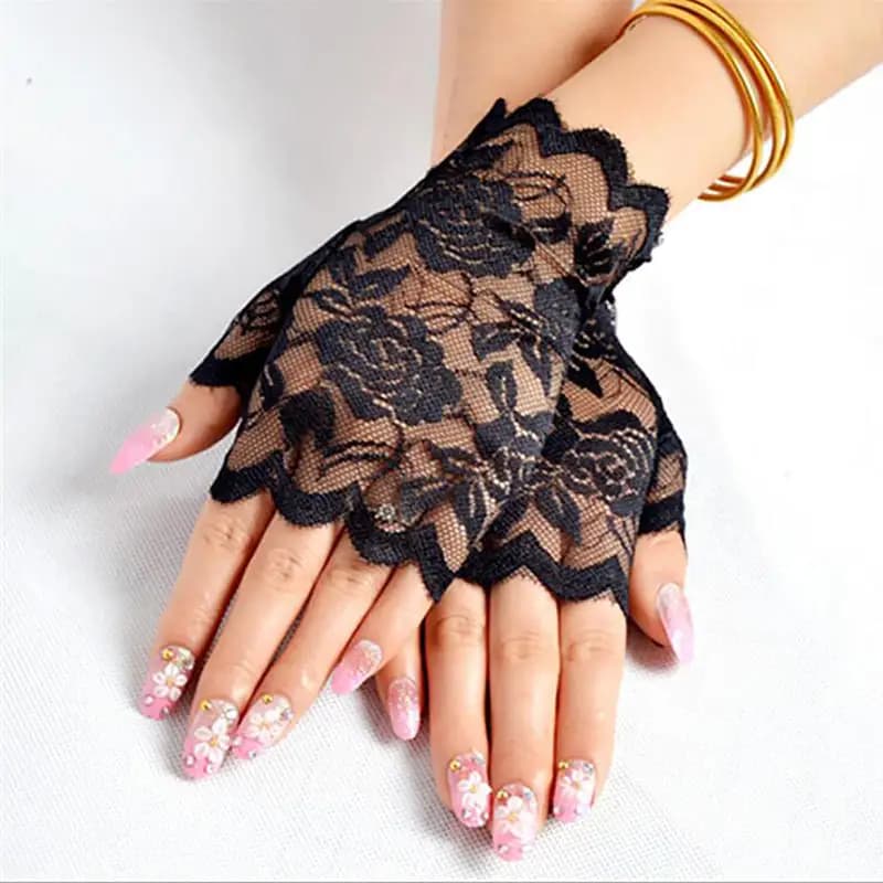 Womens Sexy Lace Gloves Fashion Short Sunscreen Gloves Fingerless Lace Driving Gloves Spring Summer Mittens Dressy Accessories