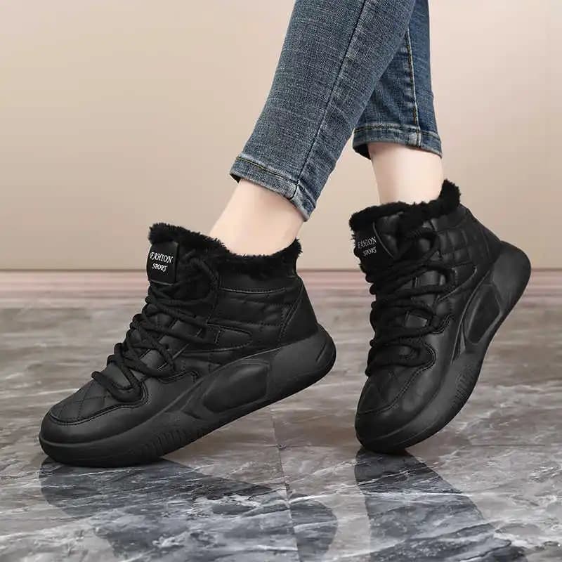 Women's high shoes in fake fur, luxury woven white sneakers for sports, athletics, racing and leisure