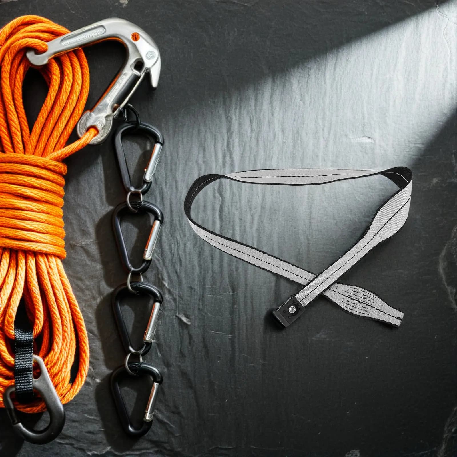 2 Pezzi Cinghie da Polso Nere per Bastoncini da Sci, Leggere e Robuste in Nylon, Cinghia di Ritenzione per Bastoncini da Trekking, Design Anti-Smarrimento per Escursionismo e Sci
