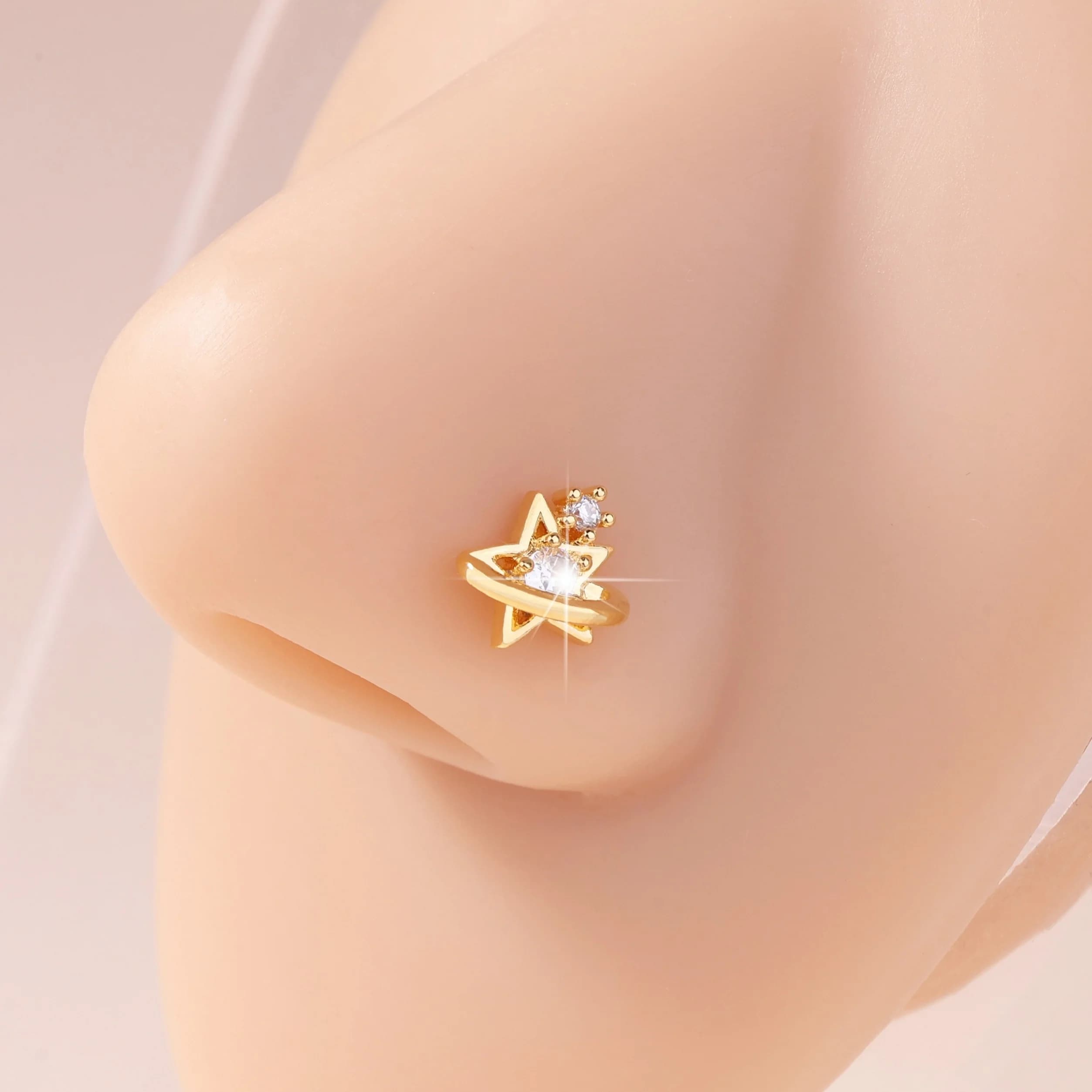 1 piece L-shaped screw nose stud, star-shaped zircon nose ring and ear stud, body piercing jewelry. It is an exquisite small gift for mothers and girlfriends.