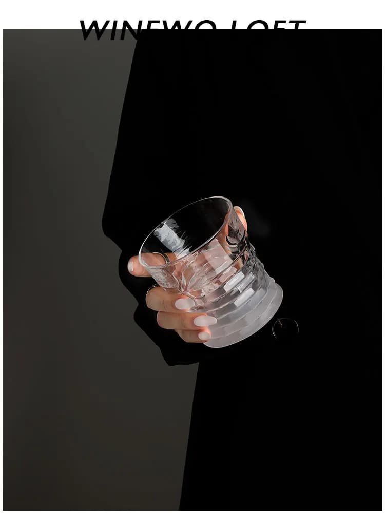 Bicchiere da whisky creativo Cloud Step Cup, tazza da birra in cristallo nordico con design a nebbia sottile, tazza per bevande per uso domestico, fatto a mano