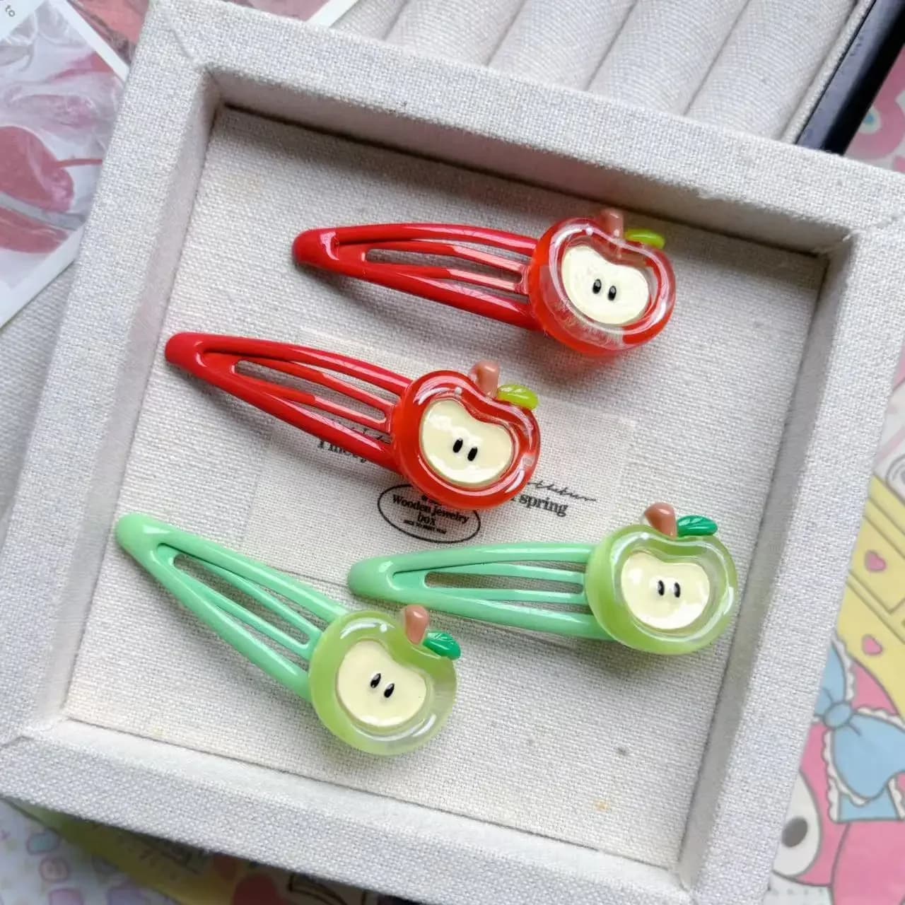 4 pezzi carino mela frutta simulata fermagli per capelli per ragazze dolce lato forcine accessorio per capelli spezzati BB Clip Ins copricapo 2025