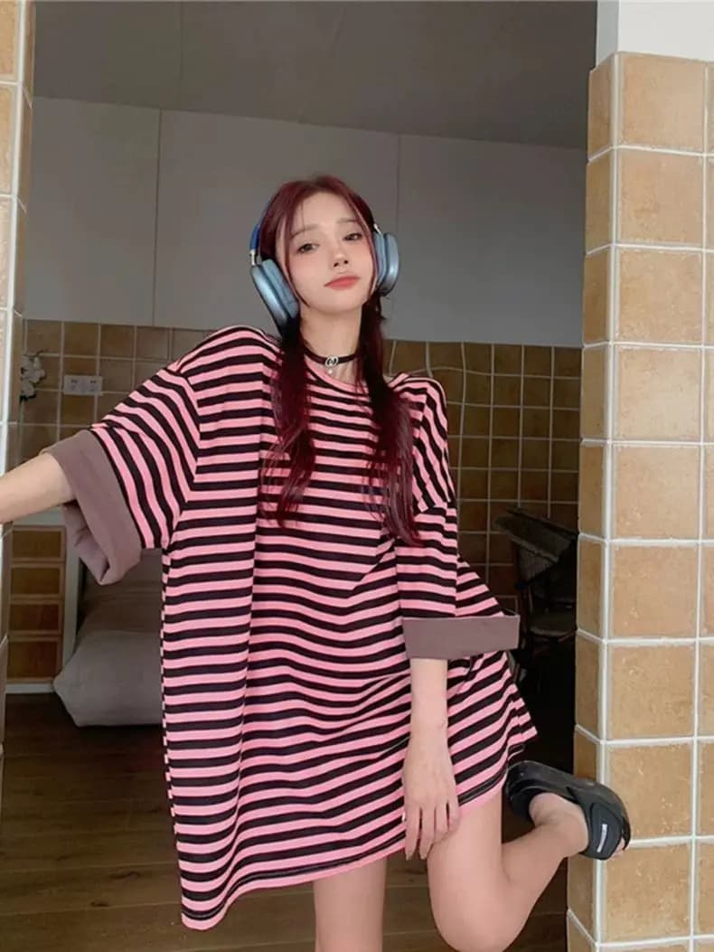 plus Size Women's T-Shirt Dress Striped Short Sleeve Loose Fit Summer Casual Wear Moisture Wicking Non-Iron Mid-Waist Design