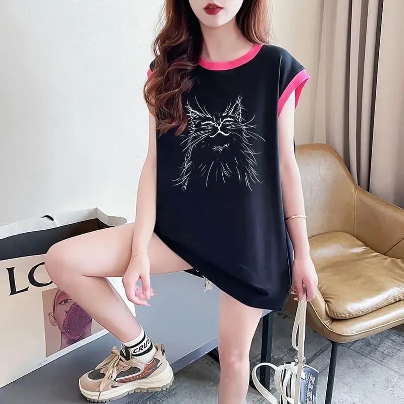 T-shirt senza maniche con stampa gatto per donna, abbigliamento casual estivo con finiture rosa e design lungo